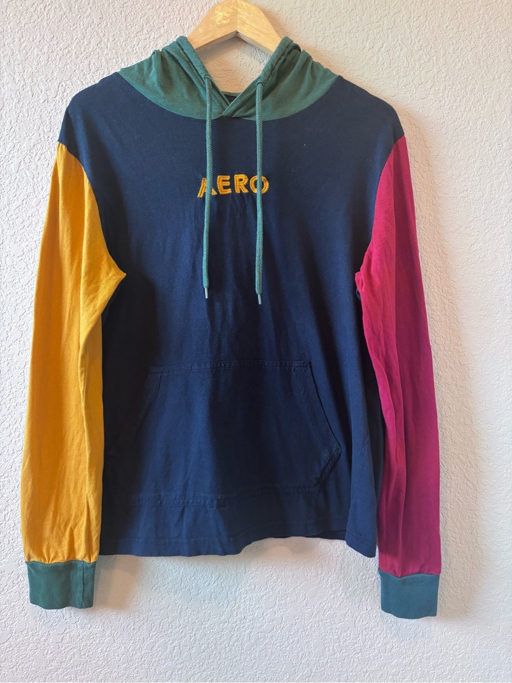 Aeropostale Colorblock Hooded Long Sleeve Mens Medium